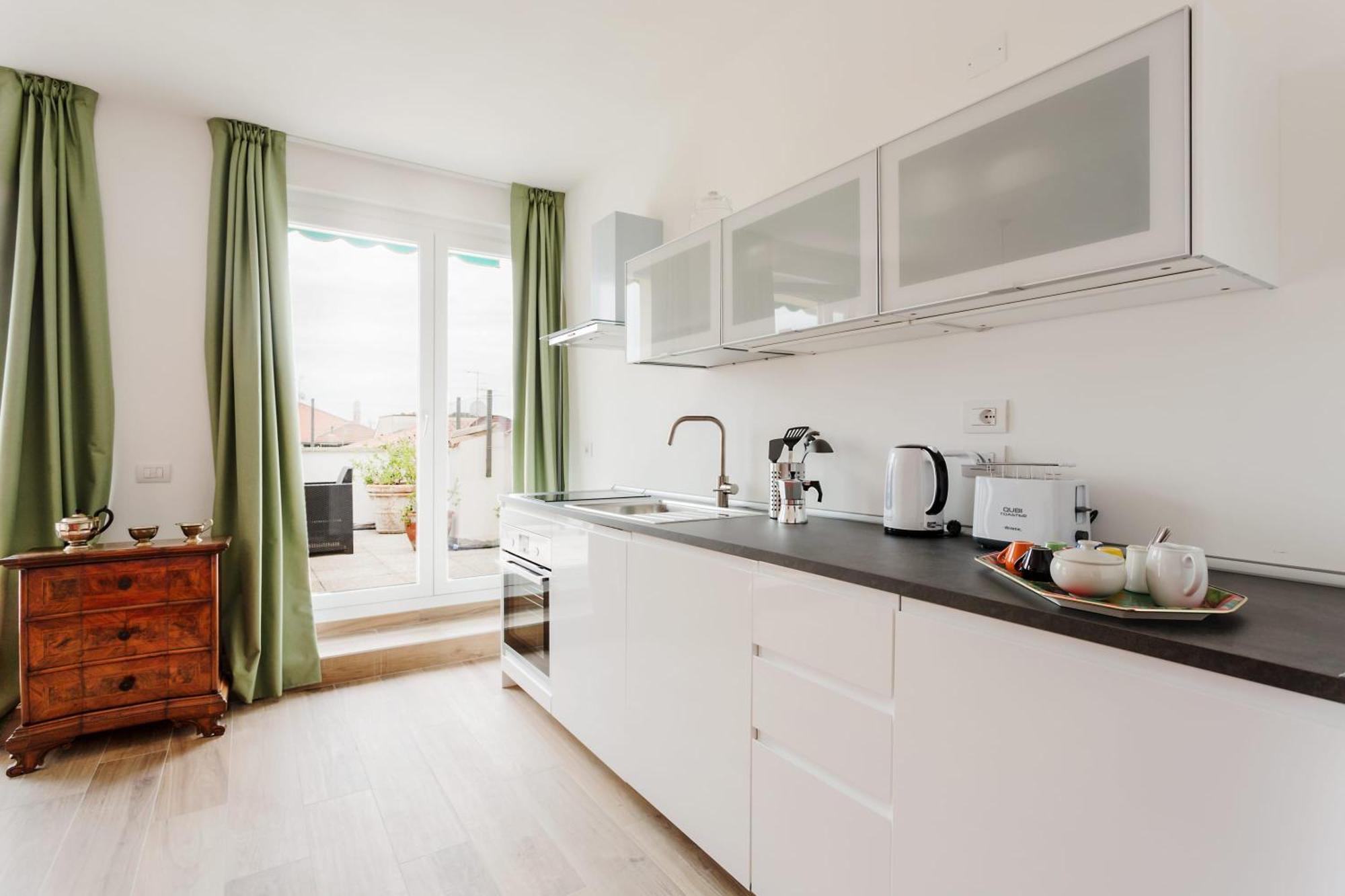 维罗纳Amazing Flat With Big Terrace And Private Car Park公寓 外观 照片